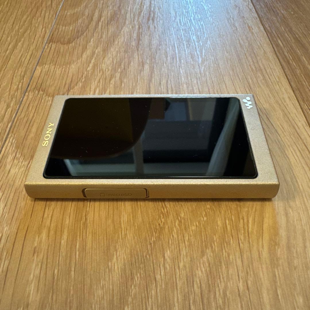 ゆ*う様 【美品】バッテリ良好ソニー ウォークマンNW-A45 16GBシャンパ