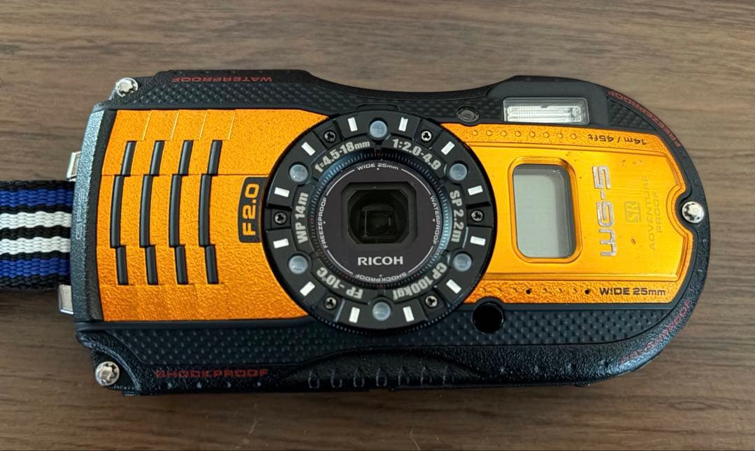 RICOH WG-5 リコーGPSカメラ　防水デジカメ