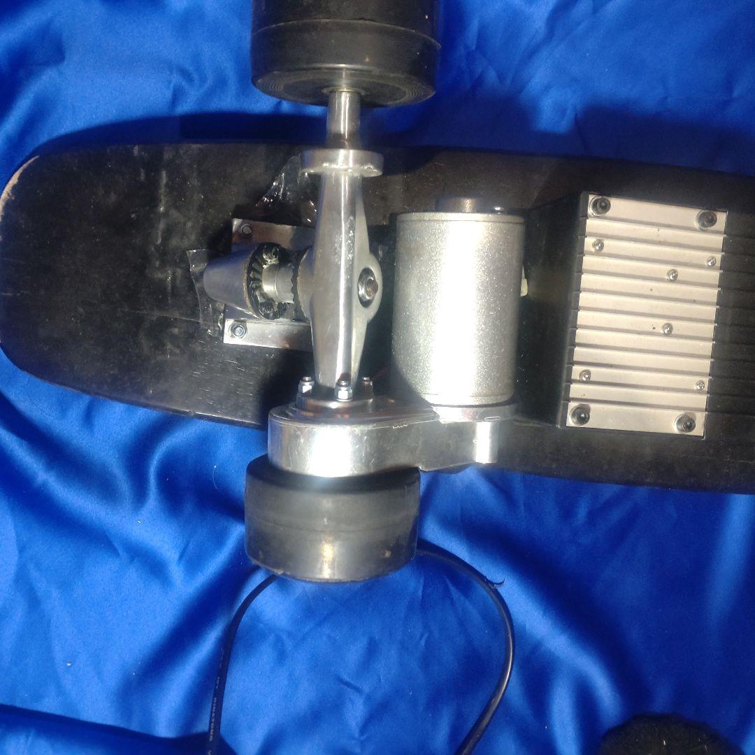 電動スケートボード リモコン付き