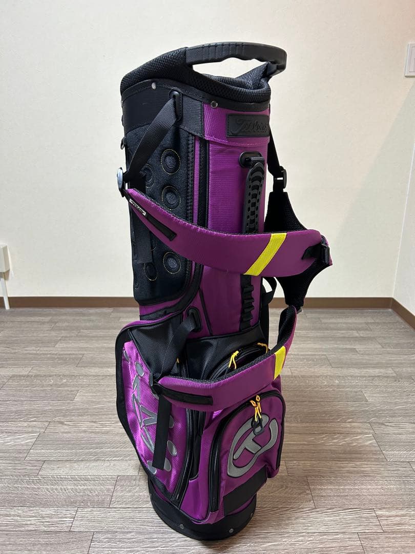 目立つ！美しいパープルカラーがゴルフ場で映えます！スタンド式キャディバック