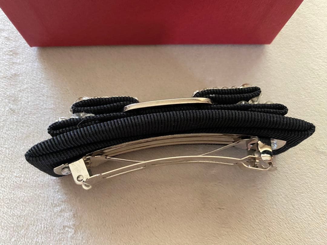 美品　フェラガモFERRAGAMO＊バレッタ Vara Bow 黒xシルバー