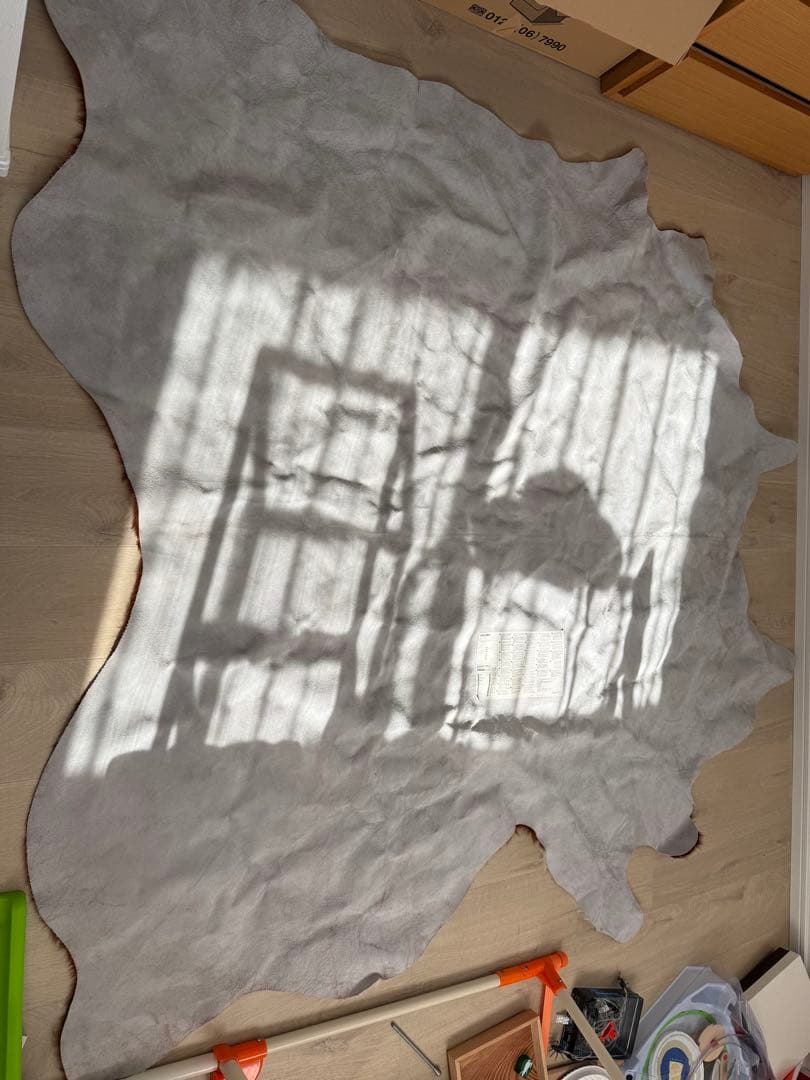 IKEA カウハイド　KOLDBY ブラウン牛革 ラグ 茶白 毛足長