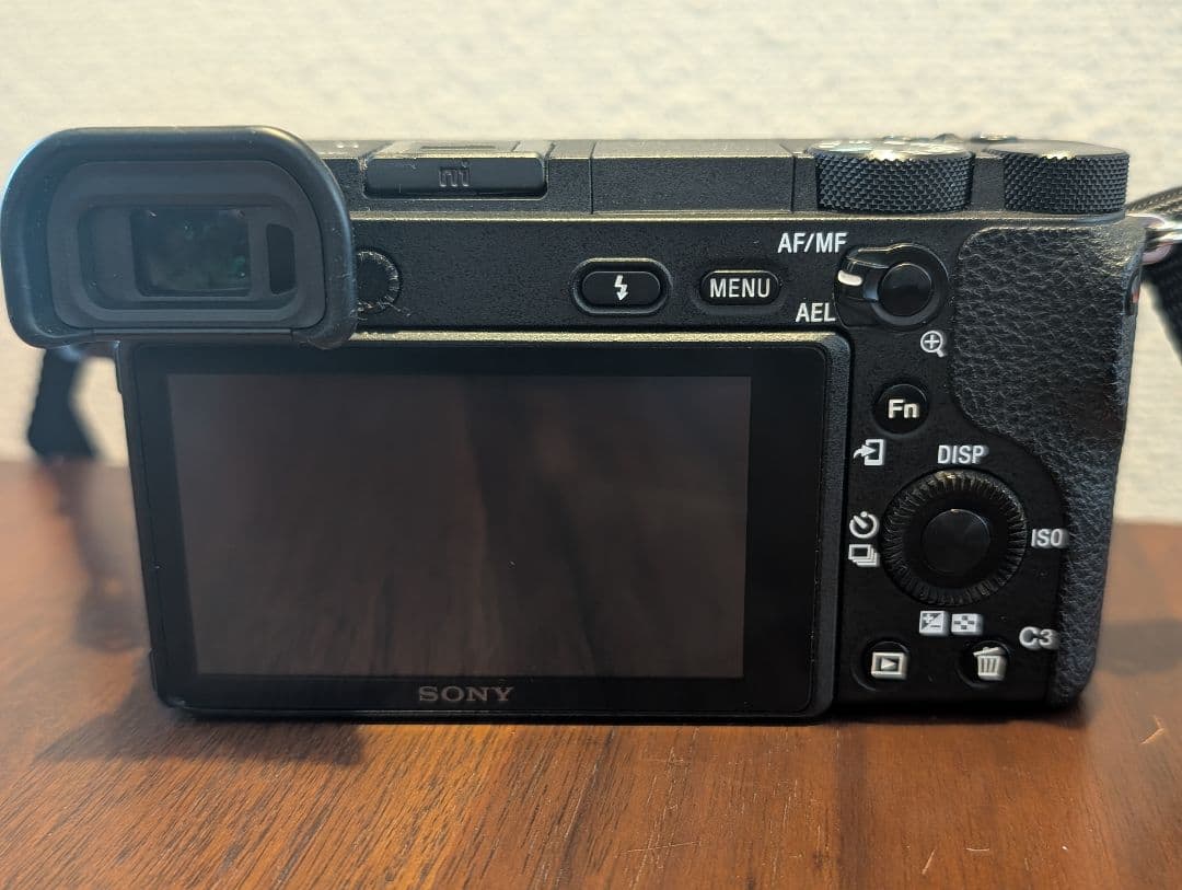 SONY α6500 ミラーレス一眼　ショット数少
