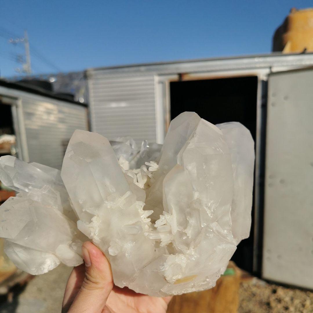 水晶クラスター　2.8キロ　鑑賞石　石　置物　オブジェ　インテリア