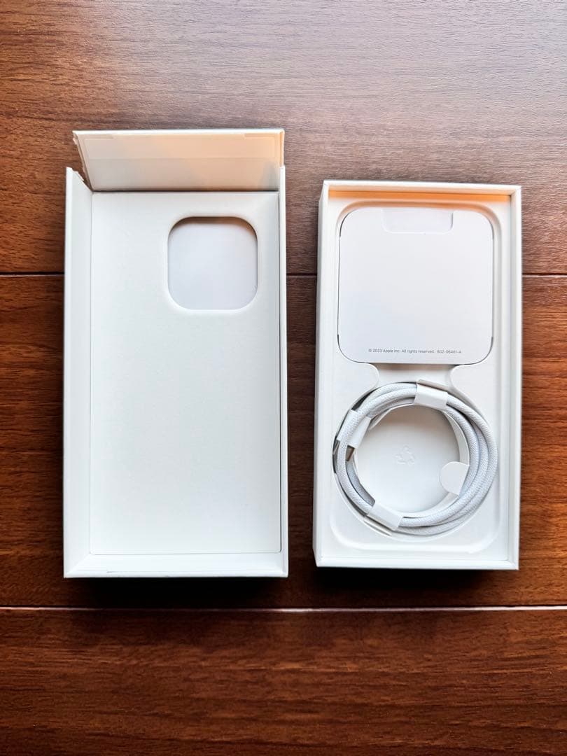 スマートフォン本体 iPhone15 pro 128GB