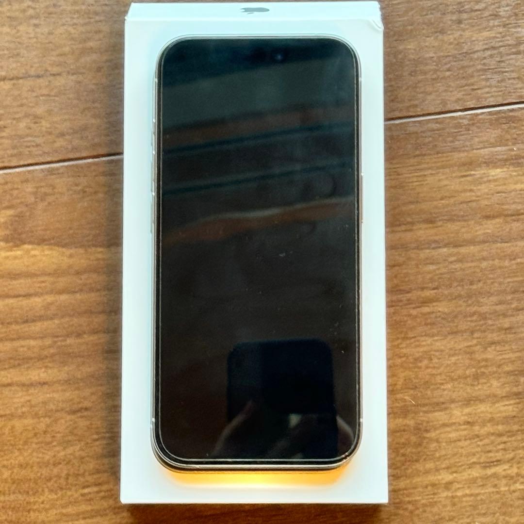 スマートフォン本体 iPhone15 pro 128GB