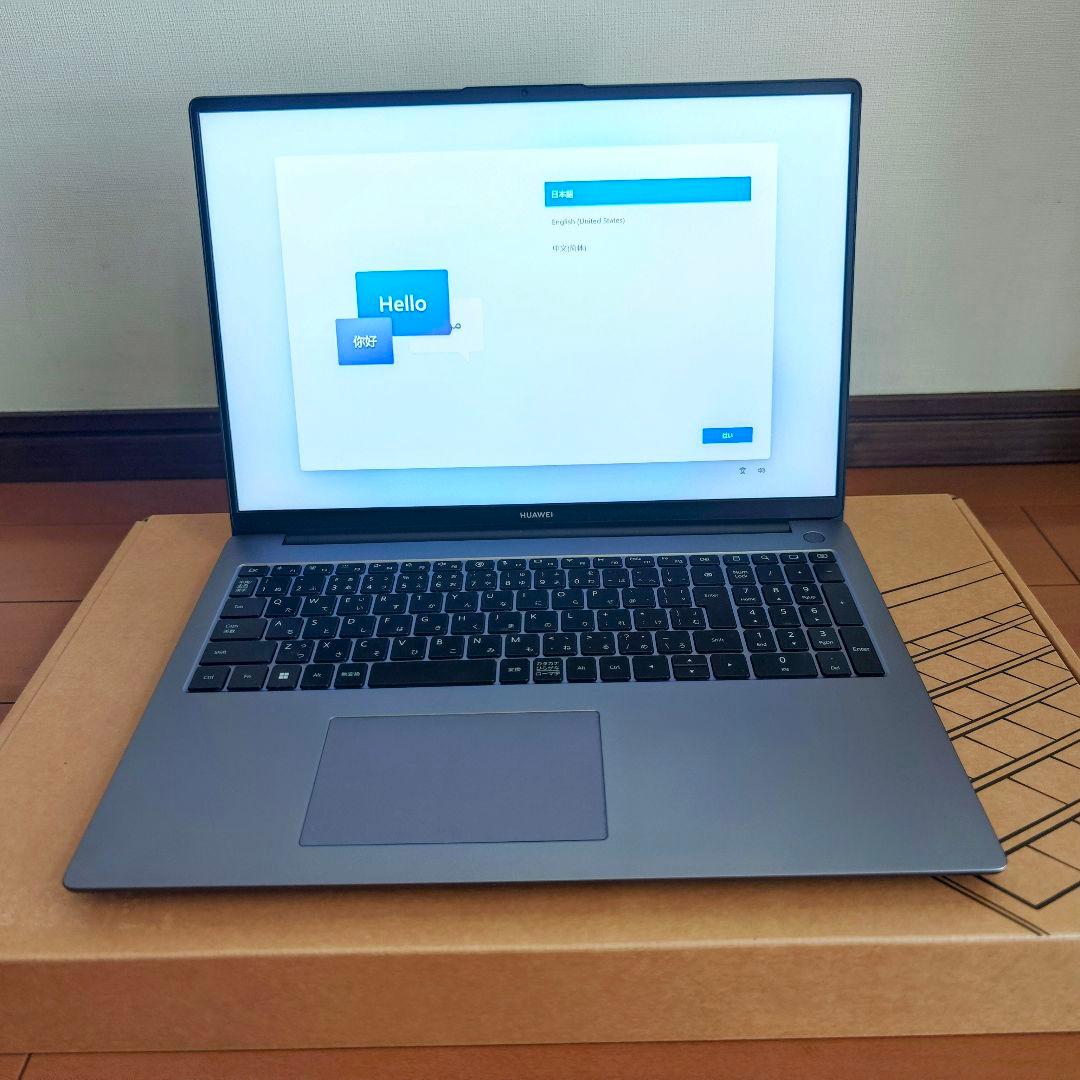 MateBook D16 Core i5 メモリ：16GB/SSD：512GB