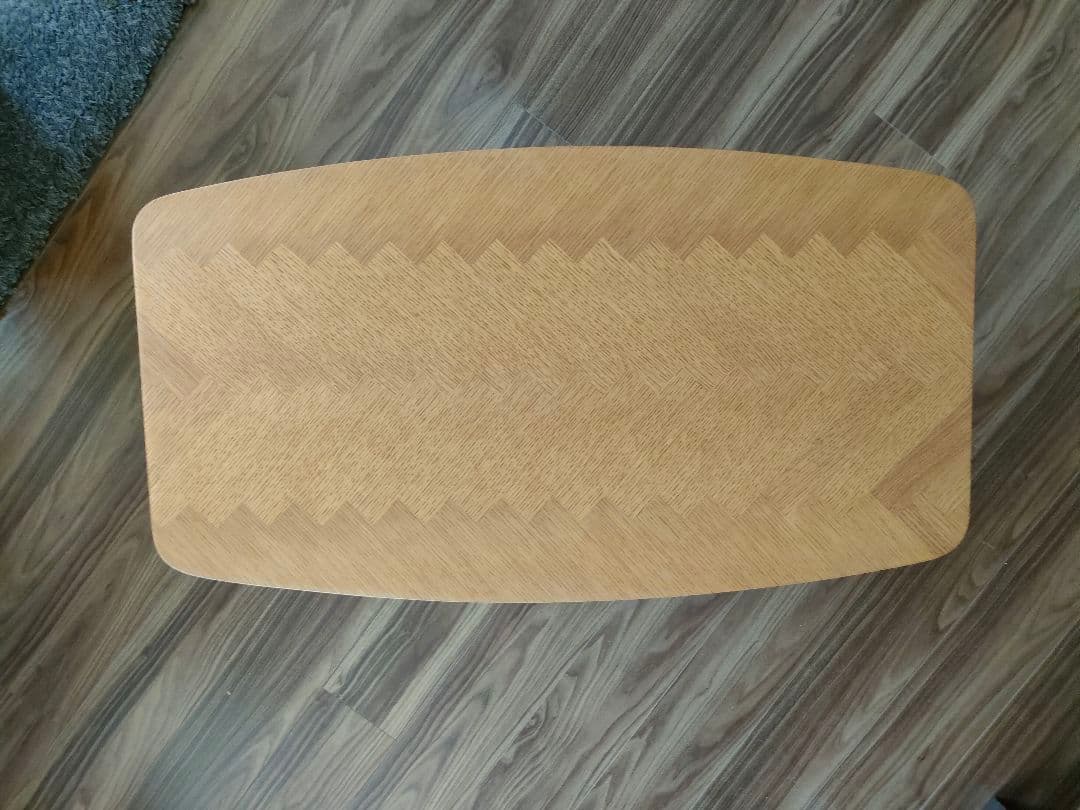 オシャレなテーブル兼コタツ　楕円こたつ