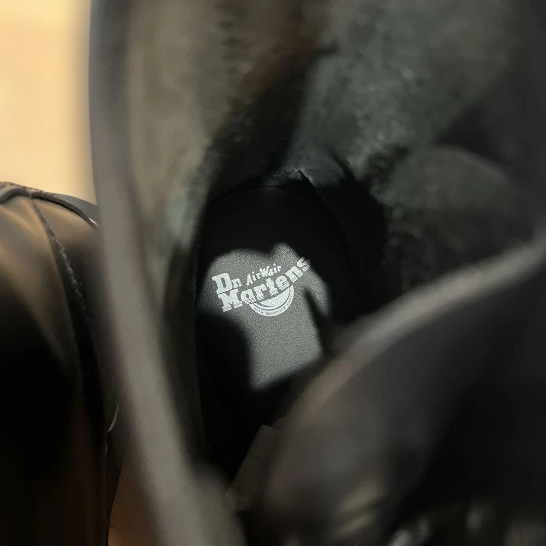 Dr.Martens　ドクターマーチン 1460 ホワイトステッチ 8ホール