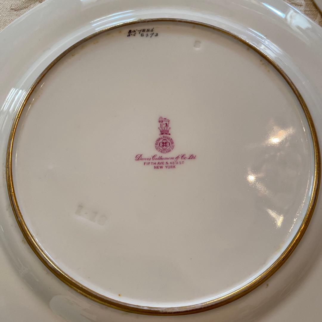 ①ティファニー／純銀スプーン12本組②③R.ドルトン＆コールポート／皿 各２枚