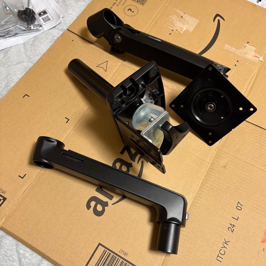 Amazonベーシック モニターアーム シングルディスプレイタイプ