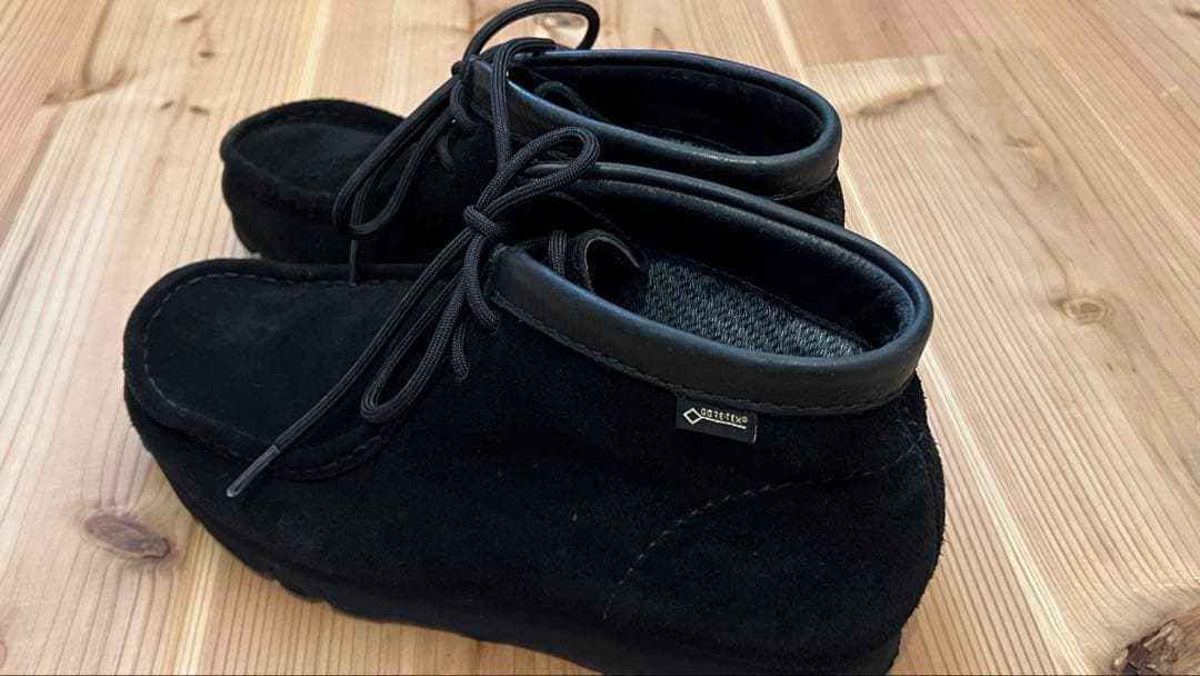 Clarks ワラビー ゴアテックス ビブラムソール　防水