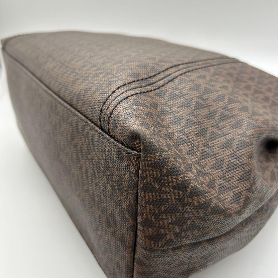 未使用級　マイケルコース　ショルダーバッグ　2way　pvc　MK柄　ロゴ　A4