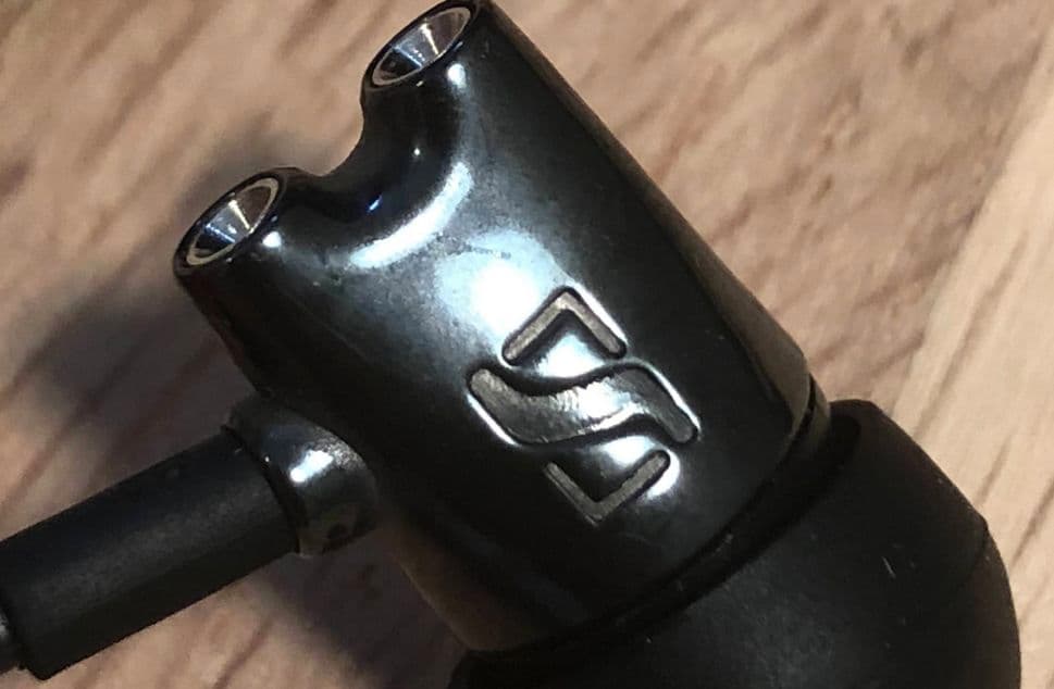 SENNHEISER IE800 贋物見分け方