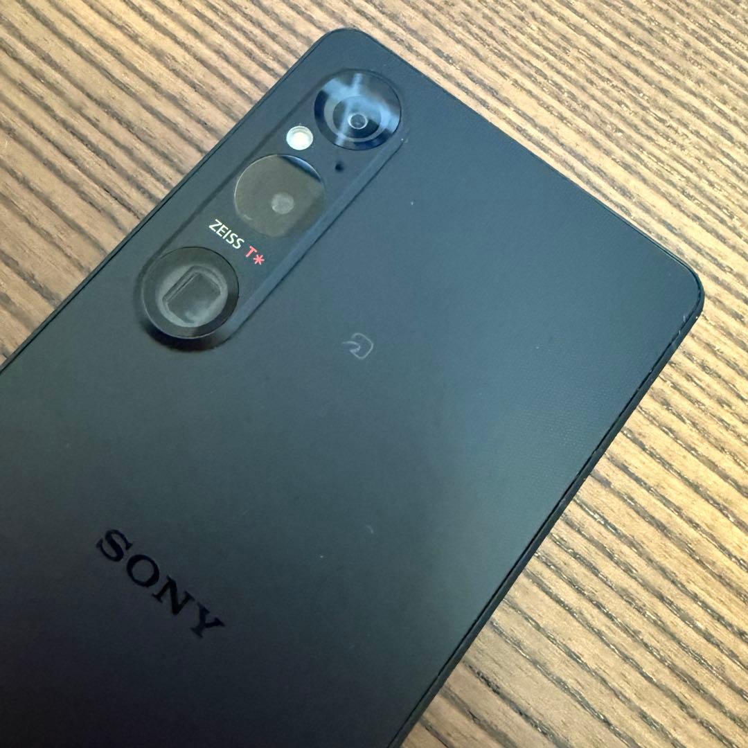 超美品 SO-51D 256GB SONY Xperia 1 V 本体 ブラック