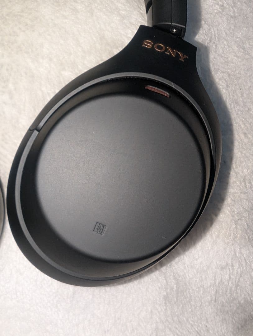 SONY ワイヤレスノイズキャンセリングヘッドホンWH-1000XM4