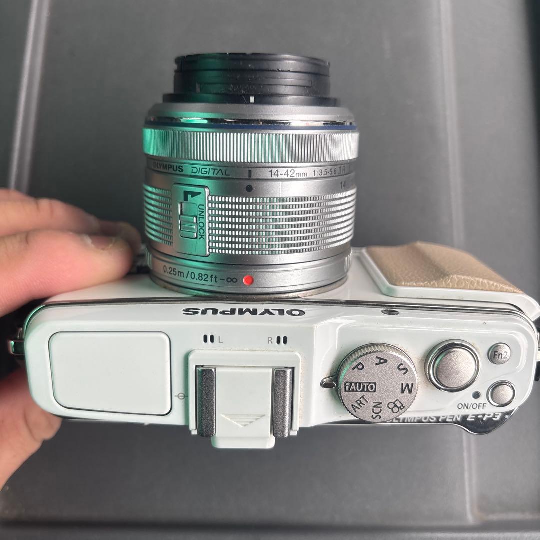 OLYMPUS E-PL3 ミラーレスカメラ 14-42mm ジャンク品