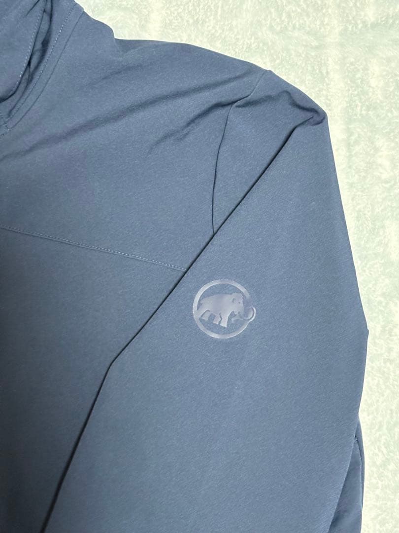 MAMMUT(マムート) フード付きジャケット