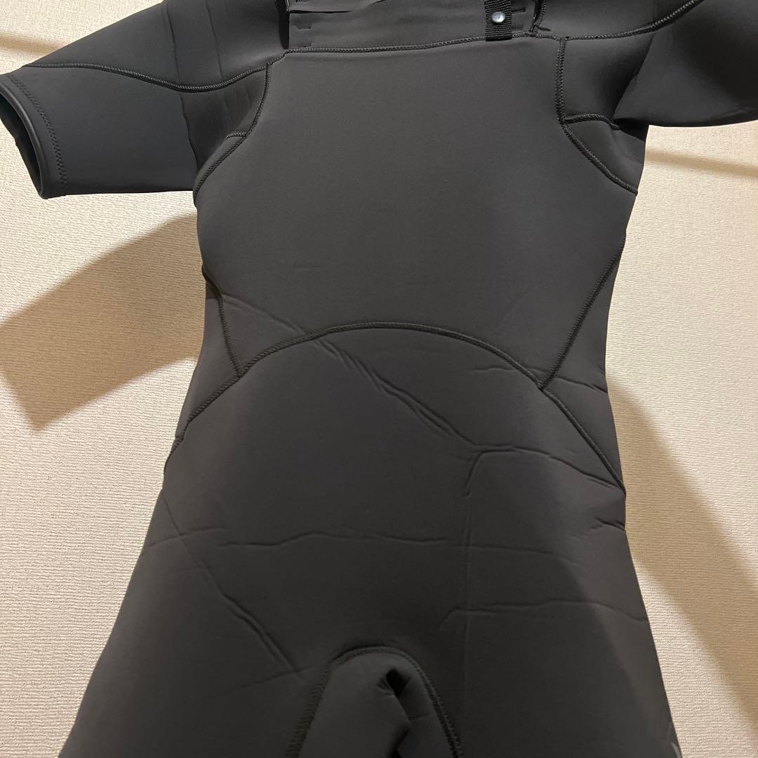 未使用に近い Hurley スプリングウェットスーツ Mサイズ　2/2mm
