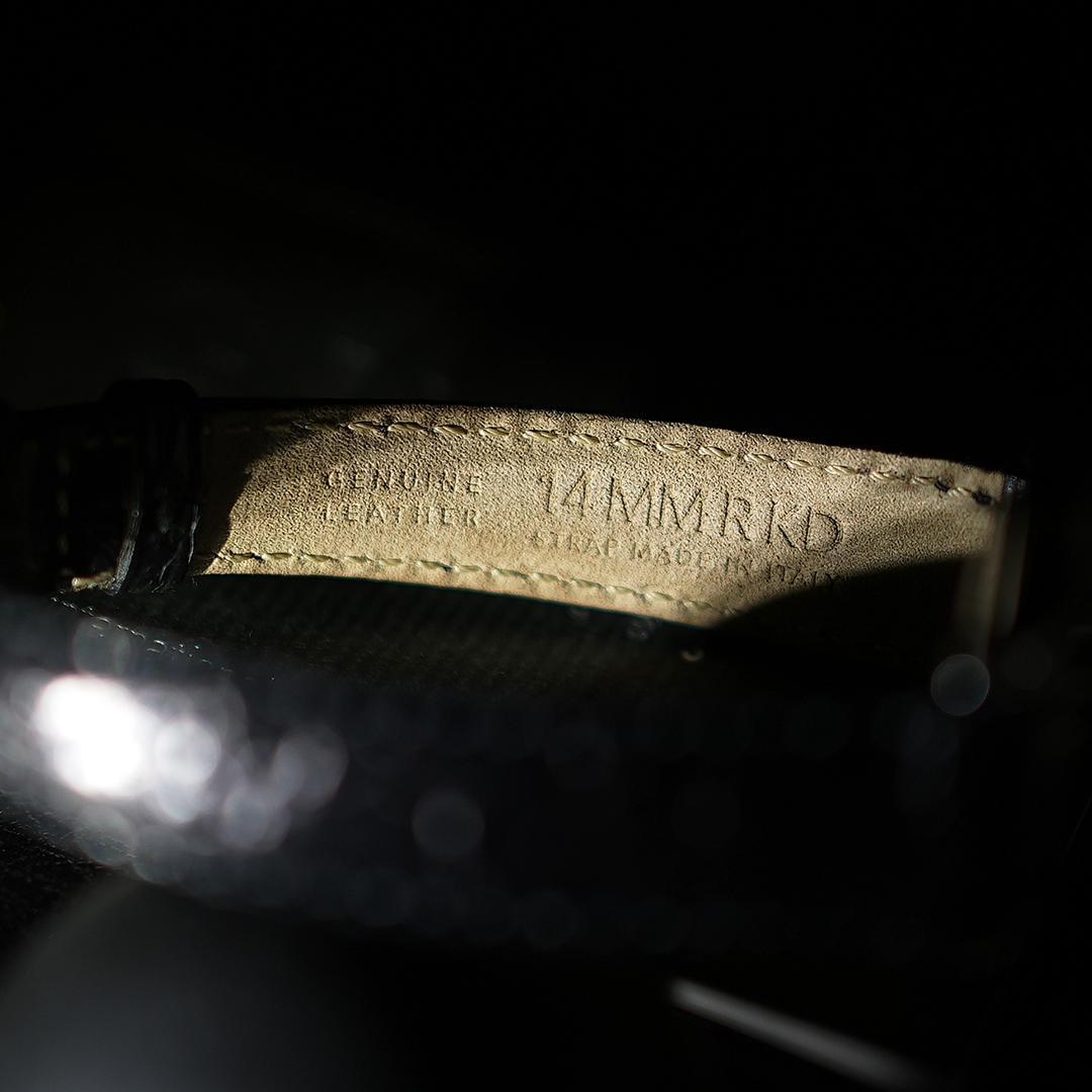 稼働　ケース付き　GUCCI レディース 時計 腕時計　5500L グッチ