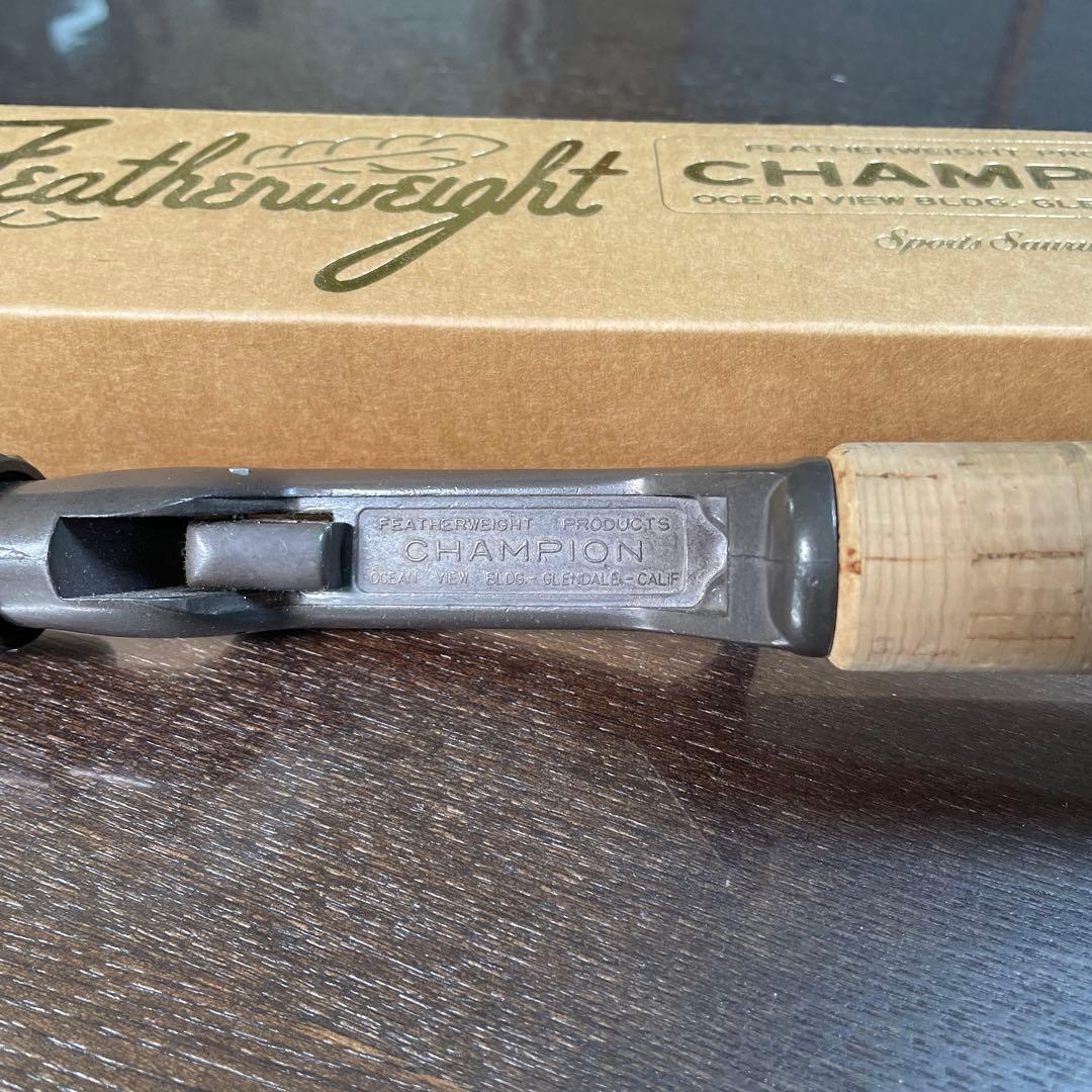 ザウルス チャンピオングリップ　フェザーウエイトタイプ