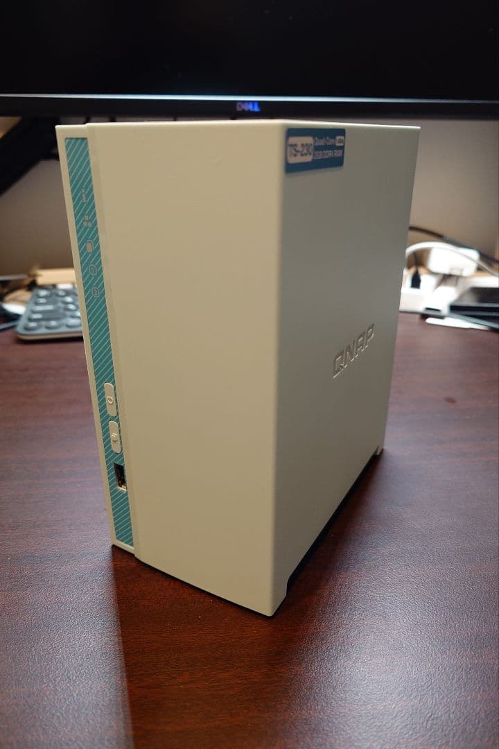 QNAP TS-230 NAS 2ベイ