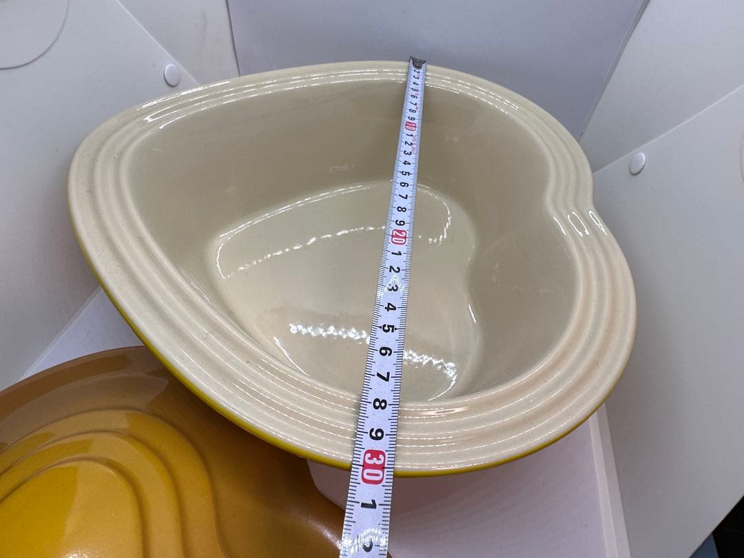 LE CREUSET (ルクルーゼ) ハート型キャセロール30cm イエロー廃盤