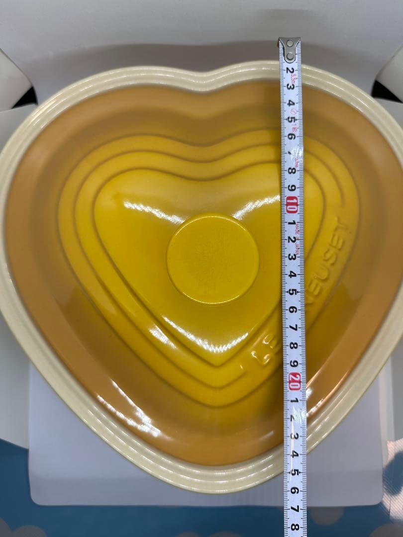 LE CREUSET (ルクルーゼ) ハート型キャセロール30cm イエロー廃盤