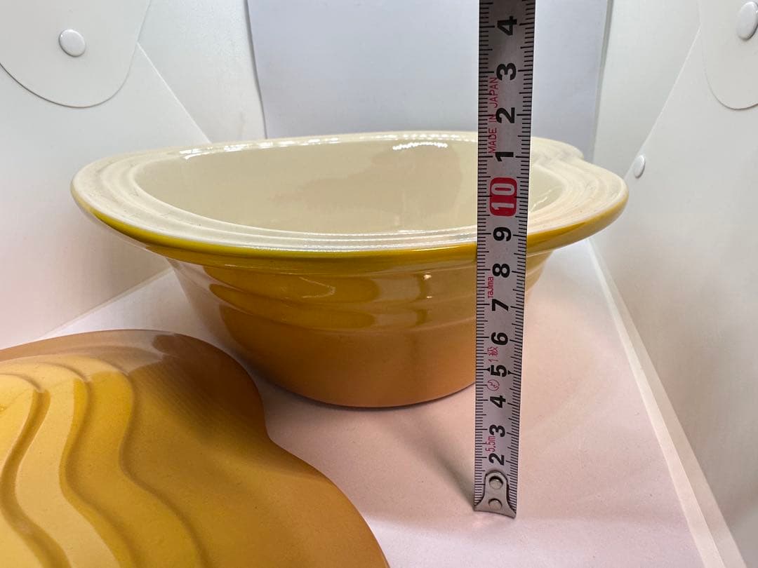 LE CREUSET (ルクルーゼ) ハート型キャセロール30cm イエロー廃盤