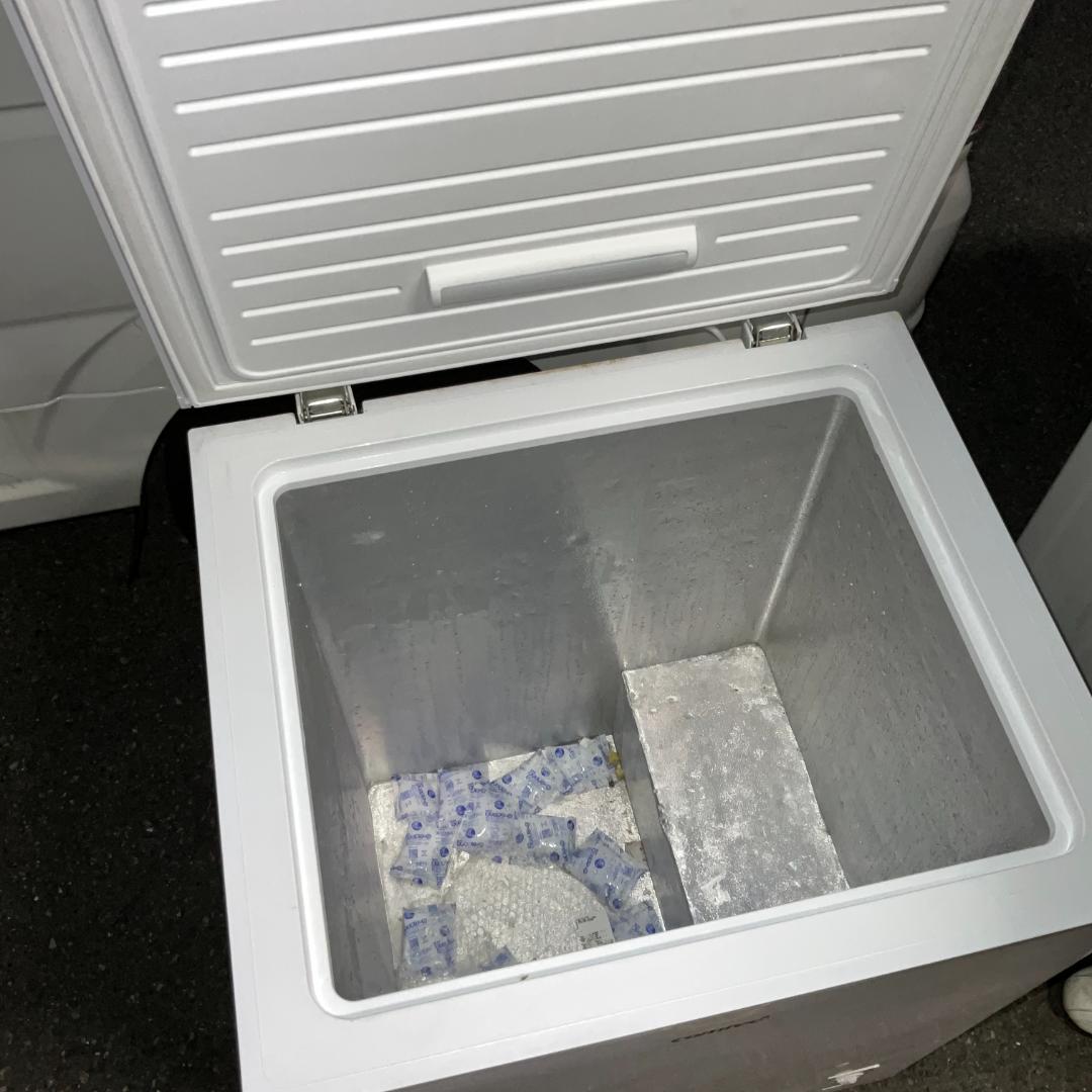 大阪市内配送無料 Confee製 冷凍ストッカー