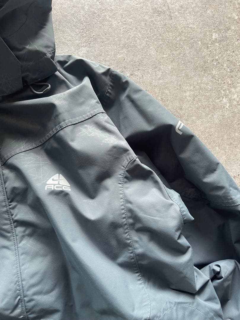 【カメレオンさん専用】NIKE ACG アシンメトリーナイロンジャケット