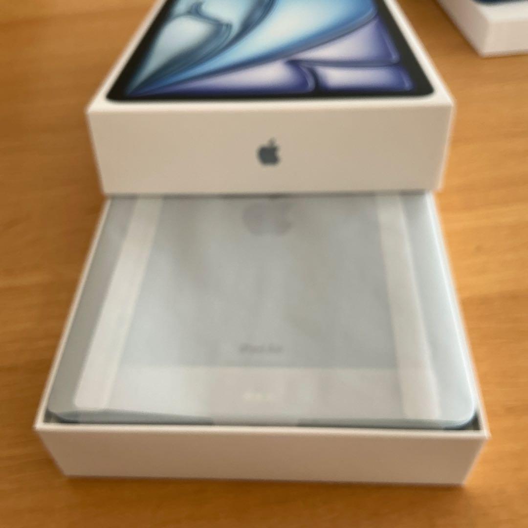 iPad本体 IPad Air M2 256gb Wi-Fi+Cellular model