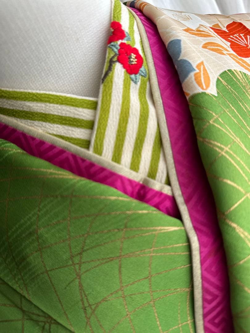 ここさぶた 振袖と長襦袢2点セット グリーン×カスタードクリーム 古典柄