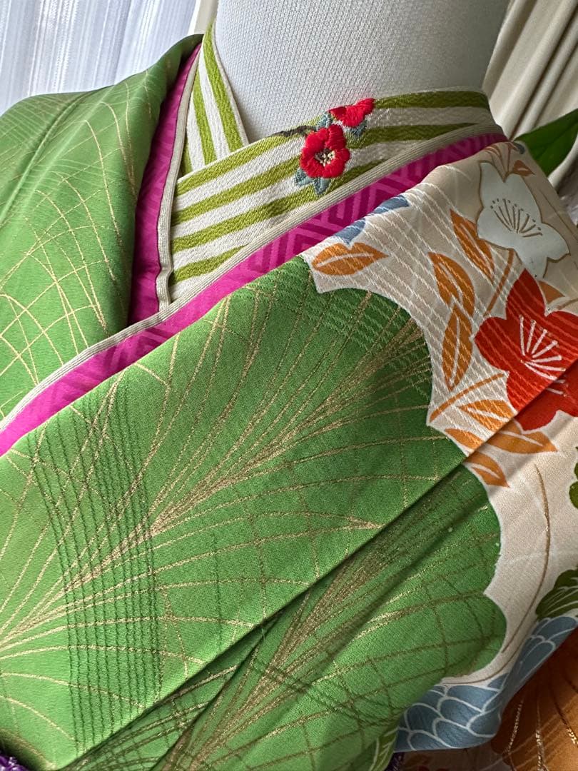 ここさぶた 振袖と長襦袢2点セット グリーン×カスタードクリーム 古典柄