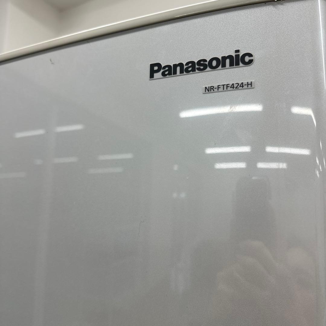 送料込みPanasonic 冷蔵庫 NR-FTF424-H シルバー　2257