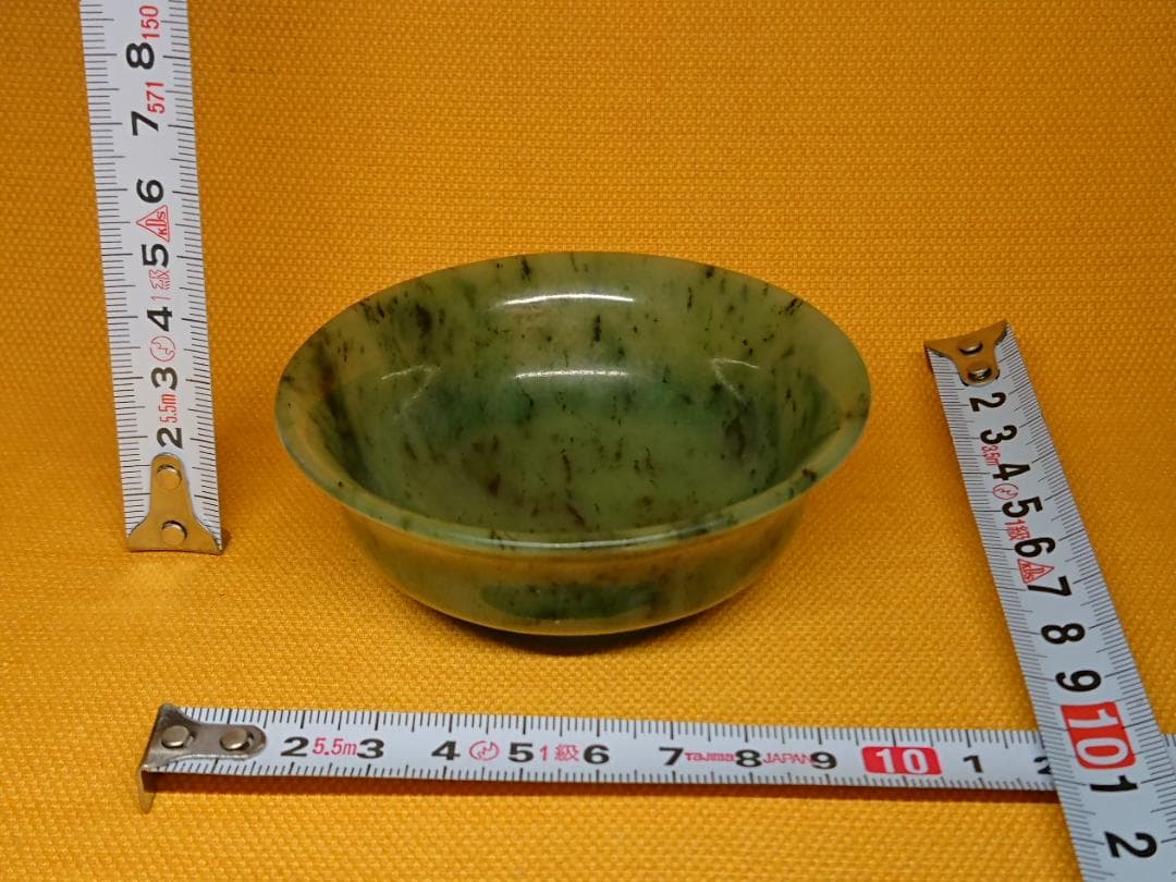 【美品】玉石　翡翠　茶碗　古玩　置物　インテリア　工芸品　美術品　A3411
