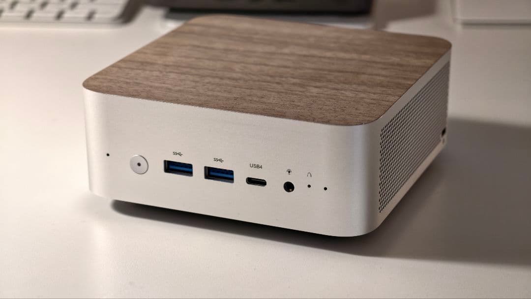 スマホ・タブレット・パソコン minisforum x1