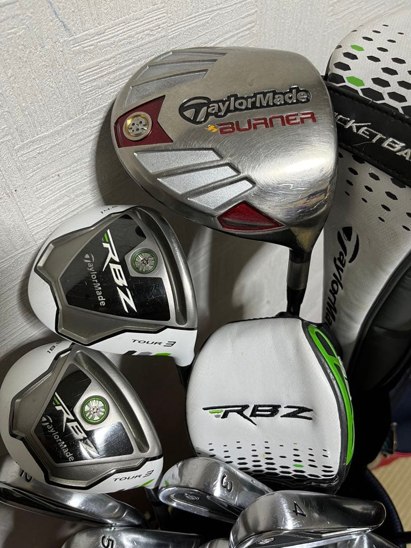 支給品!14本が支給品！超豪華テーラーメイドゴルフセットＸ+キャデバッグ+オマケ