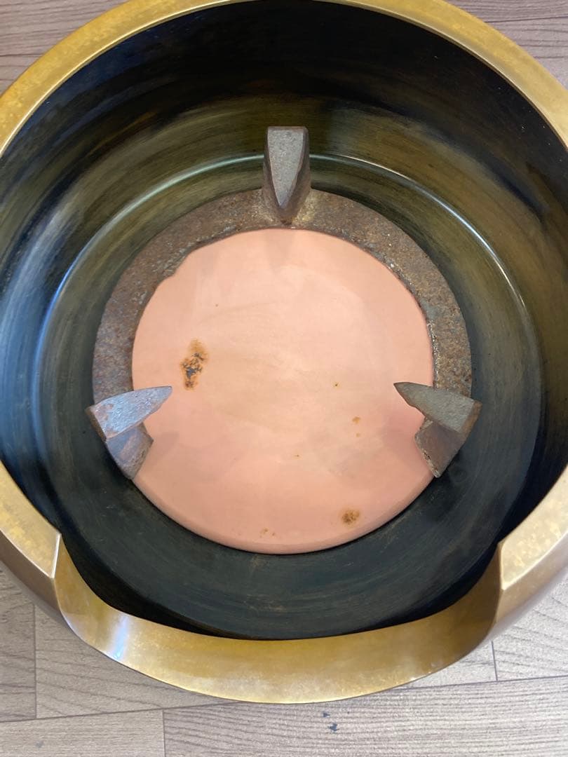 唐銅風炉 五徳 底瓦 織部敷瓦 箱付 茶道具 釜 茶釜