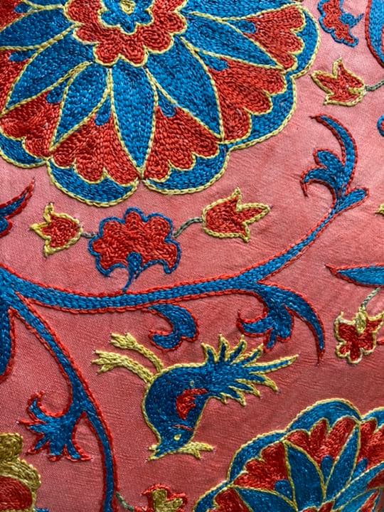 ウズベキスタン製 シルク スザニ刺繍 クッションカバー 60×49 SZN719