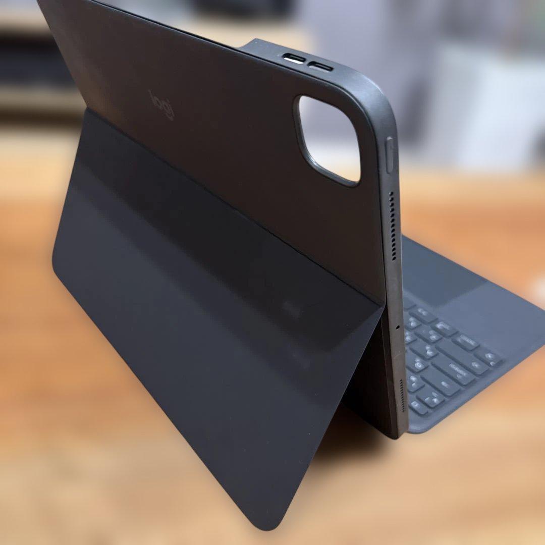 Logicool iPad pro13インチ用キーボードケース