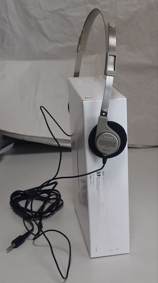 SONY 初期ウォークマン用レトロヘッドフォン 高音質 MDR-3L2 ジャンク