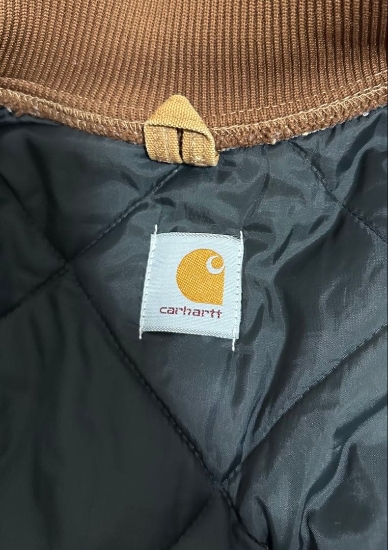 USA製Carhartt カーハート ダック ベスト ブラック　フェード