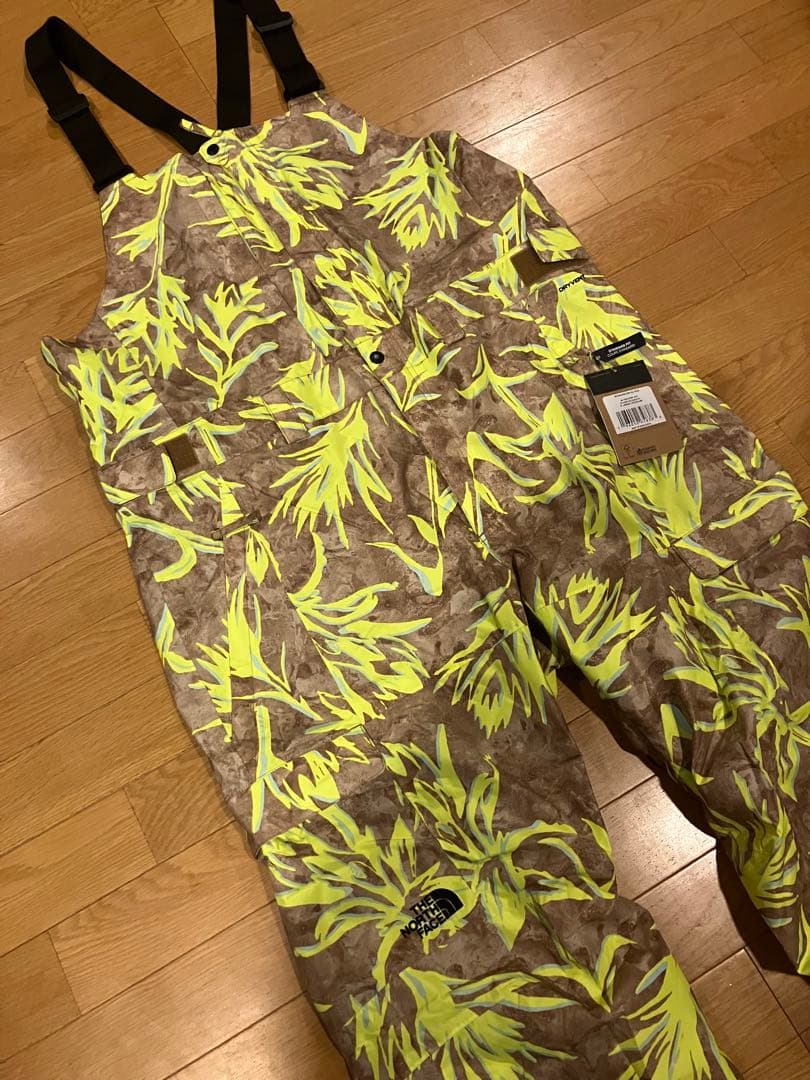 THE NORTH FACE スノーオーバーオール 大きいsizeXL 総柄