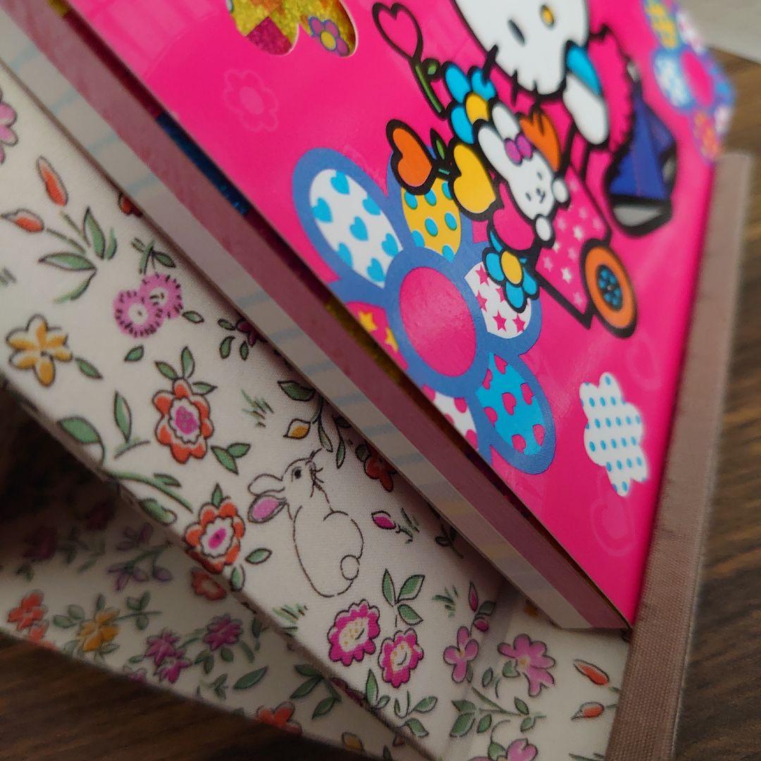 は*れ様 新品♡ハローキティ海外限定フラワーメモ