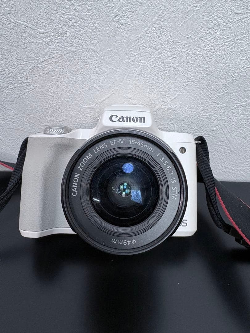 Canon ミラーレス一眼カメラEOS Kiss Mダブルレンズキット ホワイト