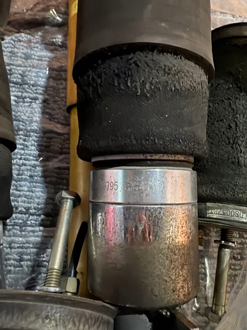 BIRTH プレミアムコンプリート エアサスペンションキットワゴンR用です！