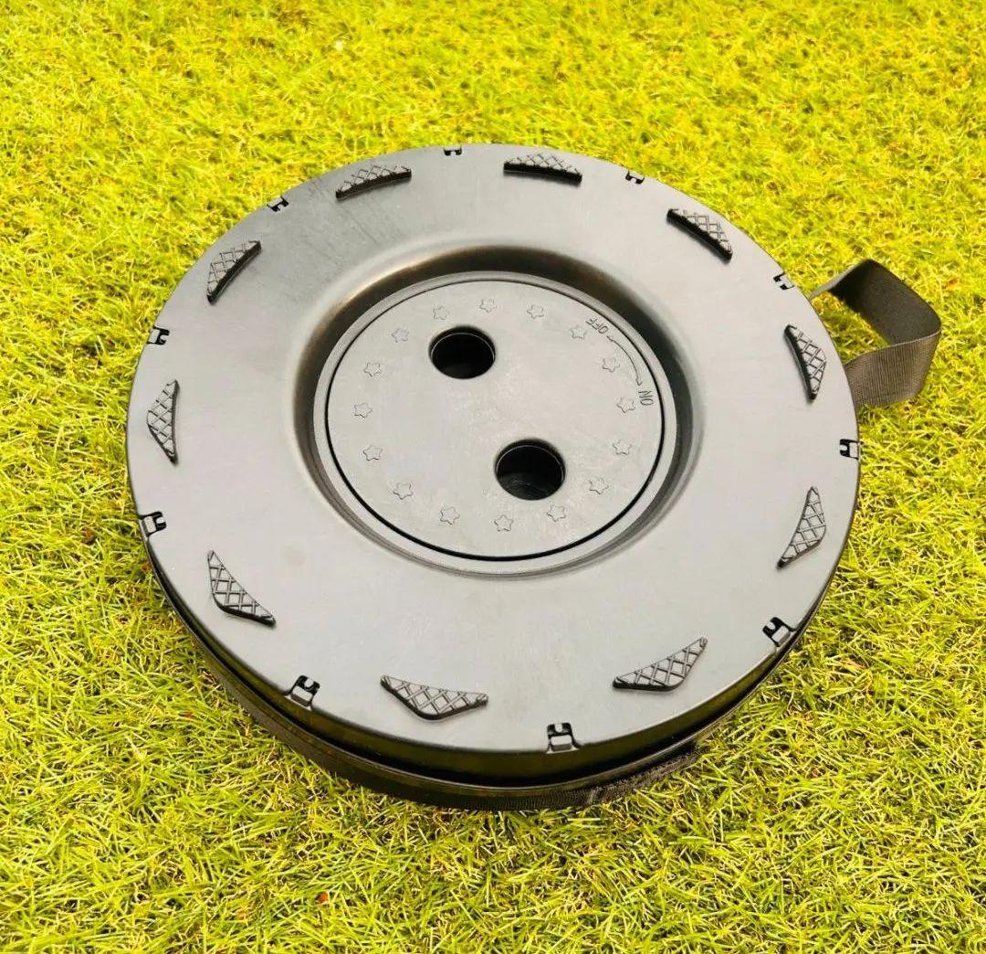 キャンプ椅子　キャンプ　折りたたみイス　4個(黒）スツール　チェア