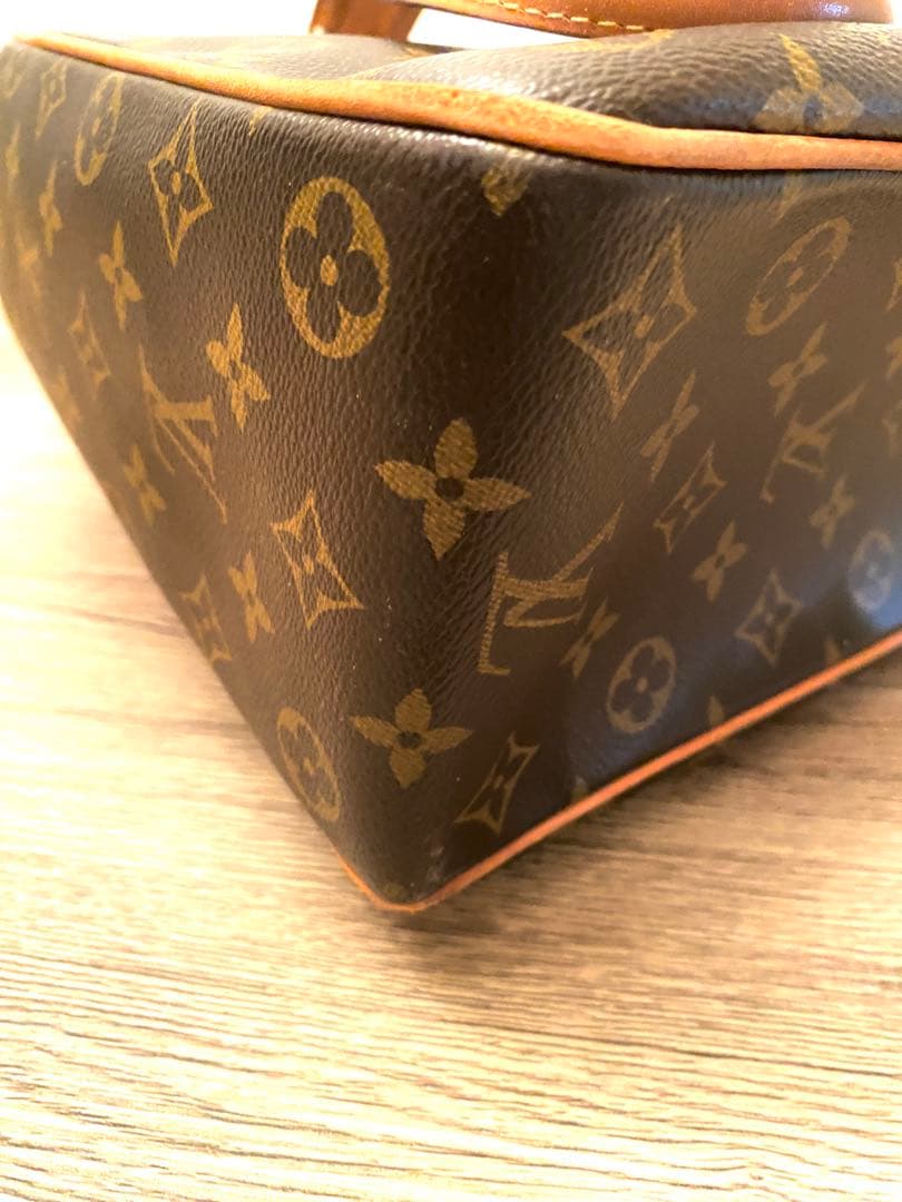 Louis Vuitton ブラウンレザートートバッグ