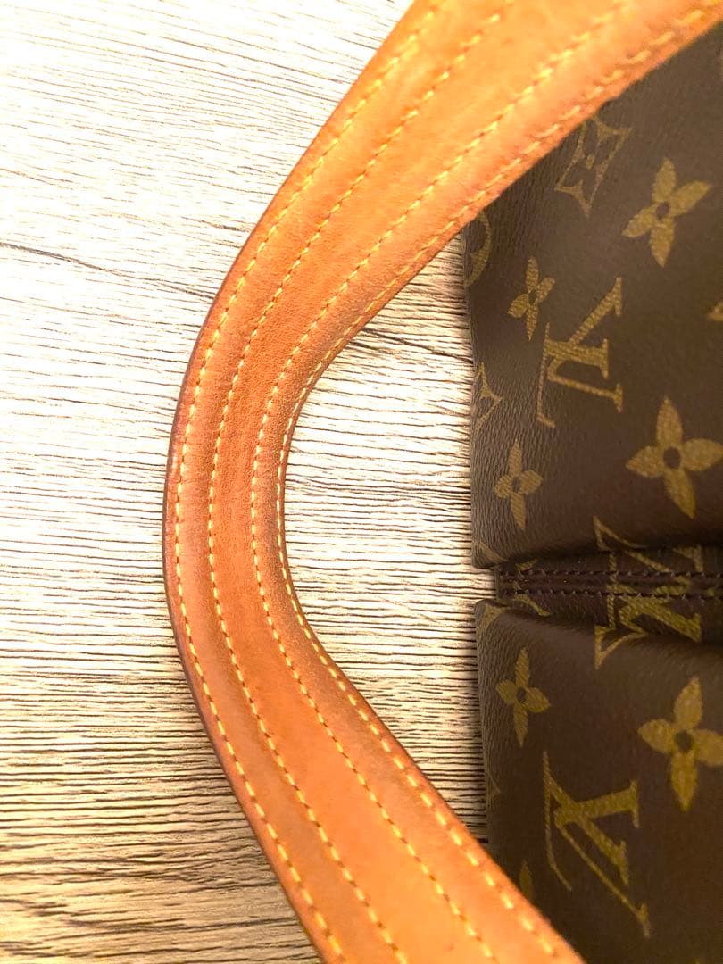 Louis Vuitton ブラウンレザートートバッグ